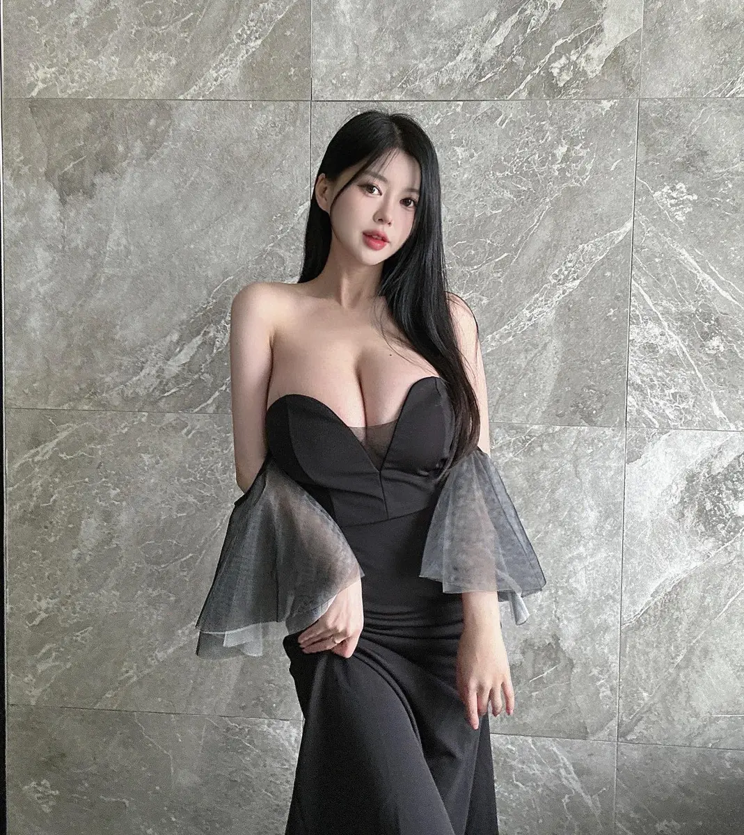 Anzu escort in Hong Kong