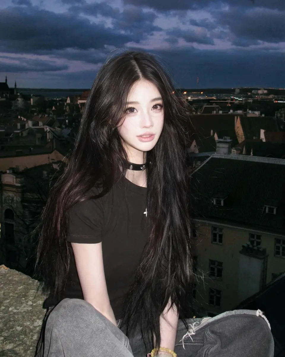 Ayane escort in Hong Kong