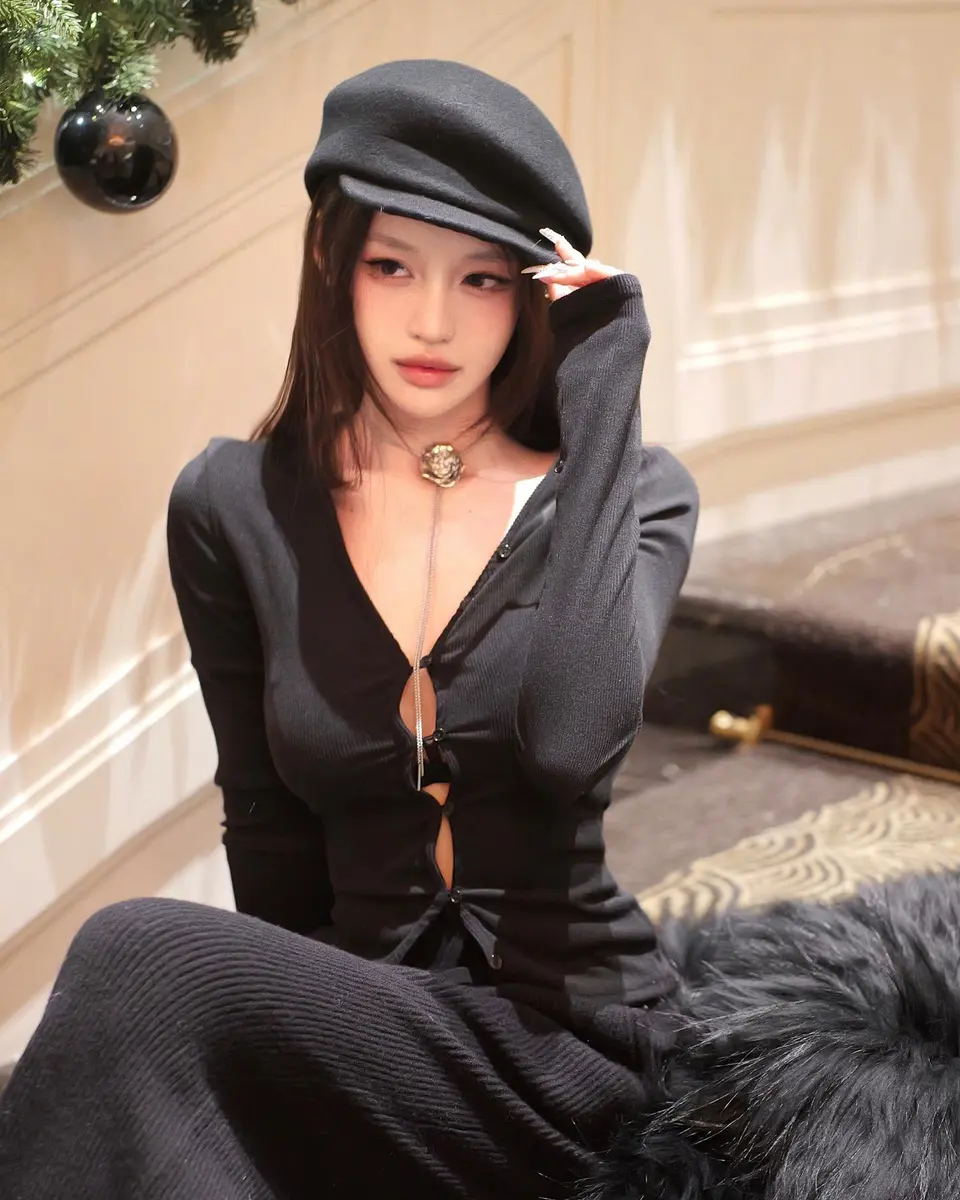 Leela profile in Hong Kong