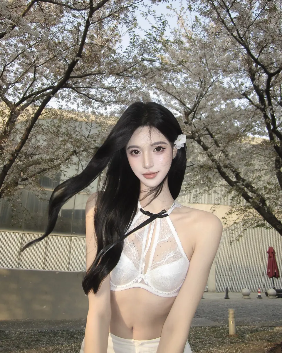 Nisha profile in Hong Kong