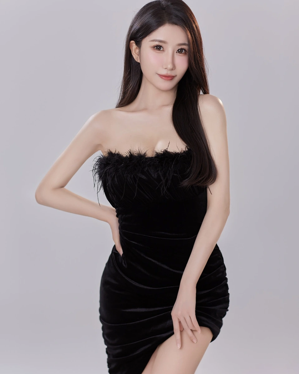 Nozomi escort in Hong Kong