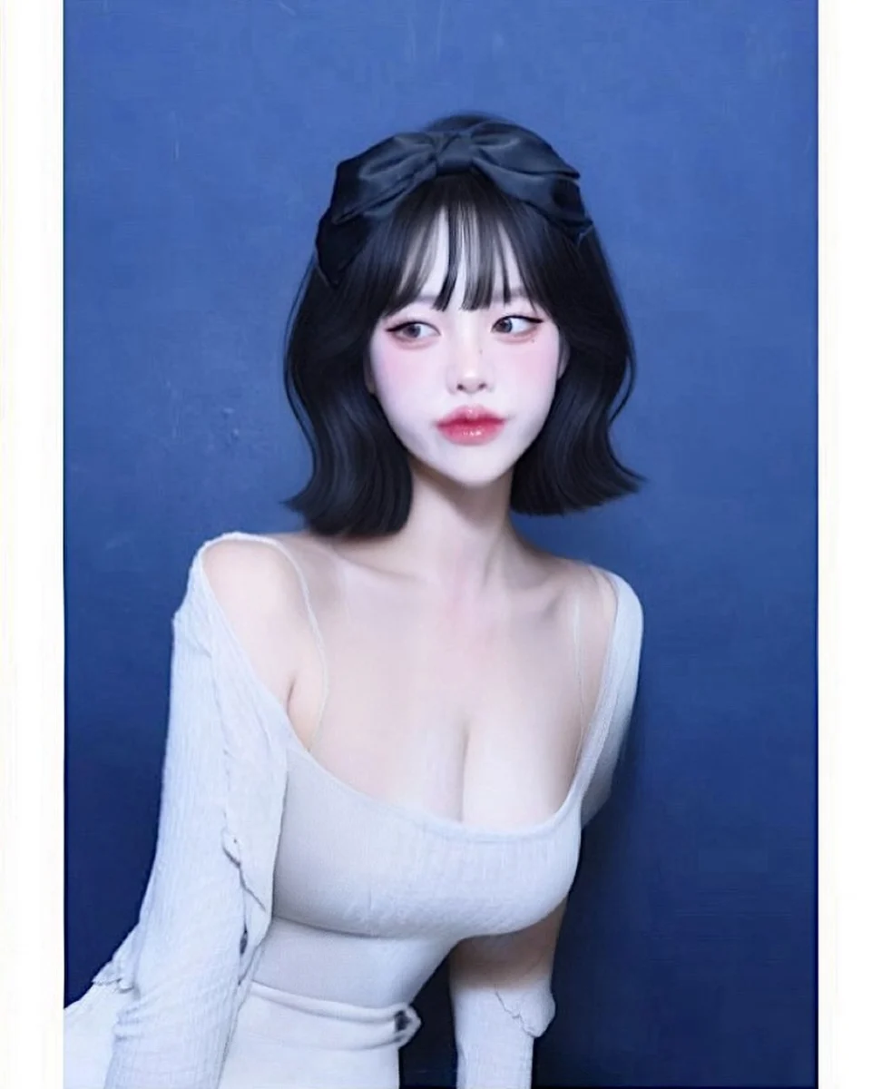 Sayuri escort in Hong Kong