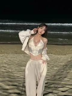 Yuna profile in Hong Kong